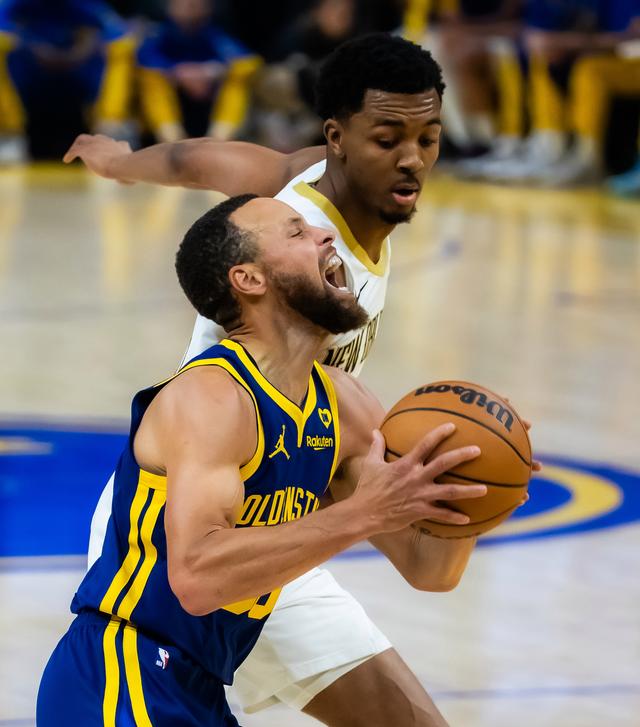 （体育）篮球——NBA常规赛：勇士不敌鹈鹕  第1张