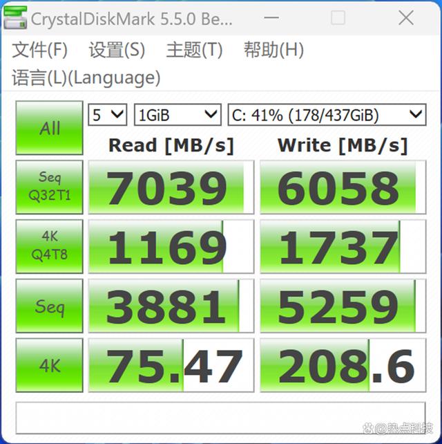 壹号游侠X1三合一笔记本上手测评，便携办公+掌上玩游戏太爽  第22张