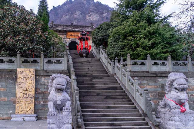 黄大仙今晚必开一肖,网红景点打卡：邯郸旅游景点 自由行最佳路线攻略