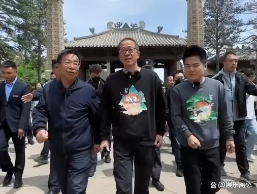 白小姐一码中期期开奖结果查询,又火了！董宇辉“山西行”位居抖音热榜第一，山西特色产品卖爆  第16张