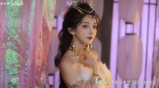 2024澳门资料正版大全_盘点游戏里绝美coser！圈外人都心动的那种，快养养眼！  第4张