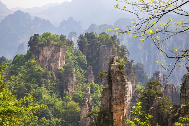 2024年澳门六开彩开奖结果,全国旅游景点排行榜前十名，各有特色都不容错过，有你想去的吗