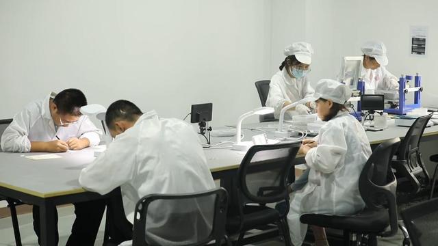 2024澳门精准正版资料63期,新华视点丨数字经济、科技创新引领高质量发展