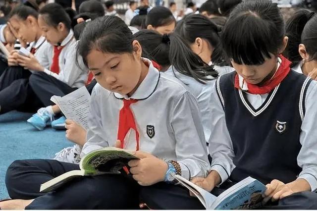 2024年新澳门正版资料大全免费_中小学将实施“5+4”模式，2024年开始执行？教育作出了回复