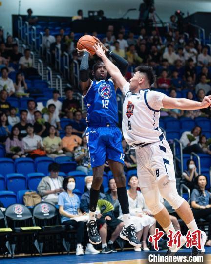 二四六香港资料期期准_NBL：香港金牛队击败石家庄翔蓝队 取得主场两连胜  第3张