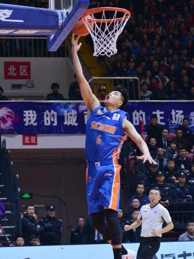 新奥彩2024年免费资料查询_山东双雄闪耀NBL，巩晓彬弃将12+焕发第2春，36岁老将9分令人敬佩