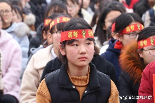 香港准一肖一码一码_中小学学制将修改为“522”，学生提前3年毕业？官方的回应来了  第4张