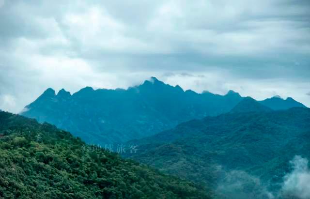 一码一肖开奖结果_武当山为何能成为中国最赚钱的山？带三岁萌娃登山去一探究竟