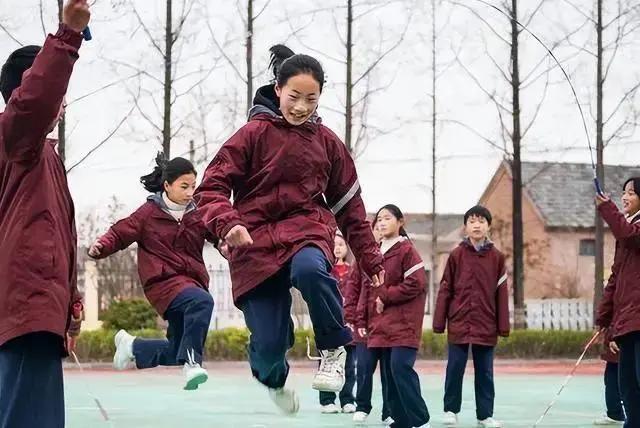 黄大仙三肖三码必中三肖,教育部已明确，中小学生课程将迎来新改革，预计2024年正式实施  第5张