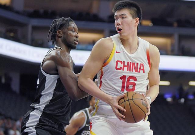 新澳精准资料免费提供网站有哪些,（体育）篮球——NBA夏季联赛加州经典赛：中国队不敌马刺队  第17张