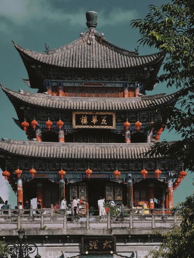 一白小姐一一肖必中特,本地报旅游团旅游云南，云南游玩五天4晚景点攻略推荐  第2张