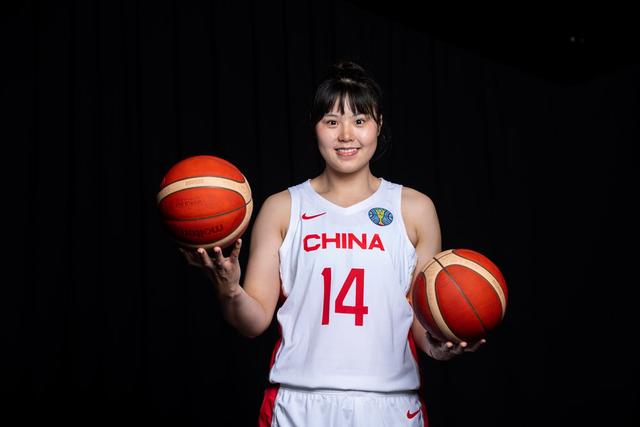 2024新奥历史开奖记录82期_恭喜李月汝！WNBA还没打完，就已获得新合同，她下赛季仍拒回WCBA