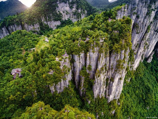 香港最准资料免费公开_湖北旅游：精选十大必游景点，定格你的旅行记忆，分享美好瞬间