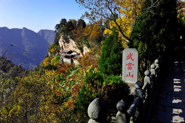 香港最准资料免费公开_湖北旅游：精选十大必游景点，定格你的旅行记忆，分享美好瞬间