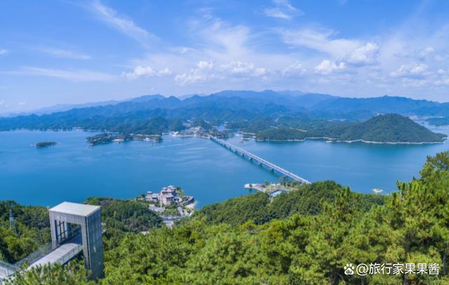 新澳2024年最新版资料_浙江杭州千岛湖风景区旅游攻略，海陆空玩法来了，一起来看看吧！