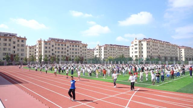 2024澳门精准正版资料63期,烟台市芝罘区：3年8所中小学 家门口添优质新校  第3张