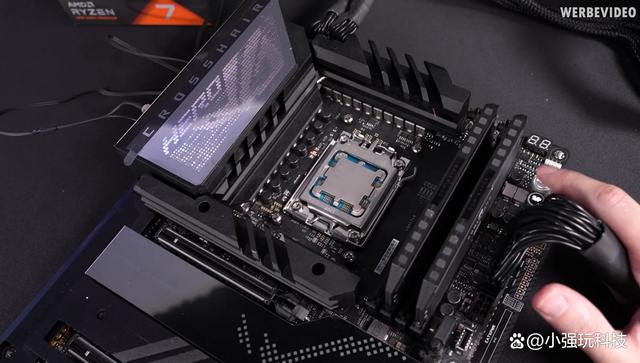 王中王100期期一肖,AMD懵了！7800X3D还能造假？知名数码博主也翻车  第7张