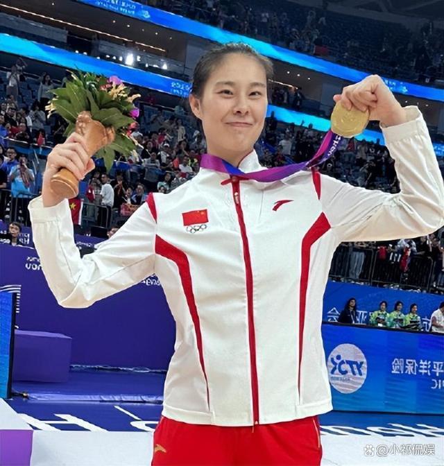 澳门最准四不像2024,女篮最伟大五大球星：李梦韩旭竟全部落选，王思雨仅排第五名  第6张