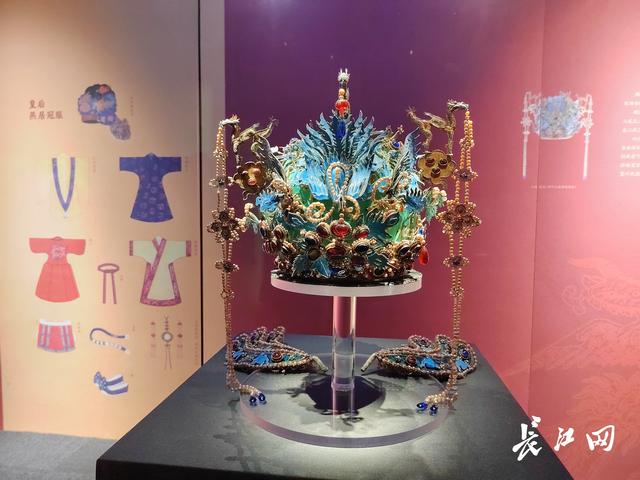 澳门正版资料大全资料,“惟日与月——明万历文物专题展”武博开展  第1张