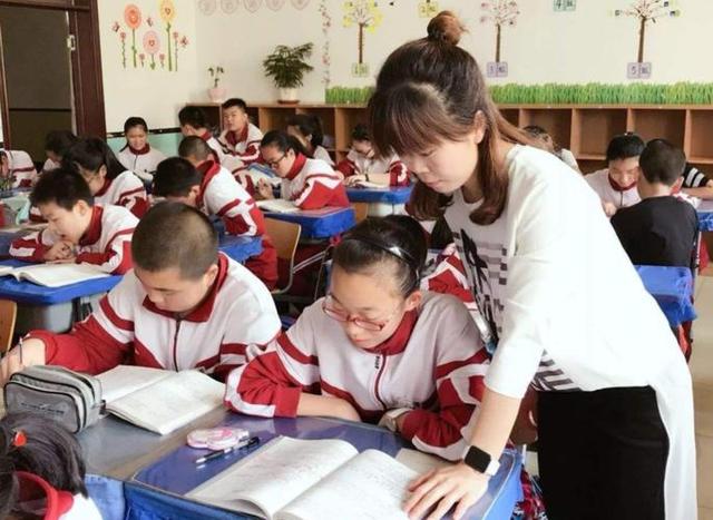 澳门码资料版本大全_中小学的“好消息”，可能会在今年“全面落实”？老师却坐不住了  第2张