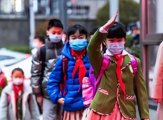 澳门四肖八码期期准精选资料软件_10月份，中小学将迎来调整，部分地区落实，老师很支持